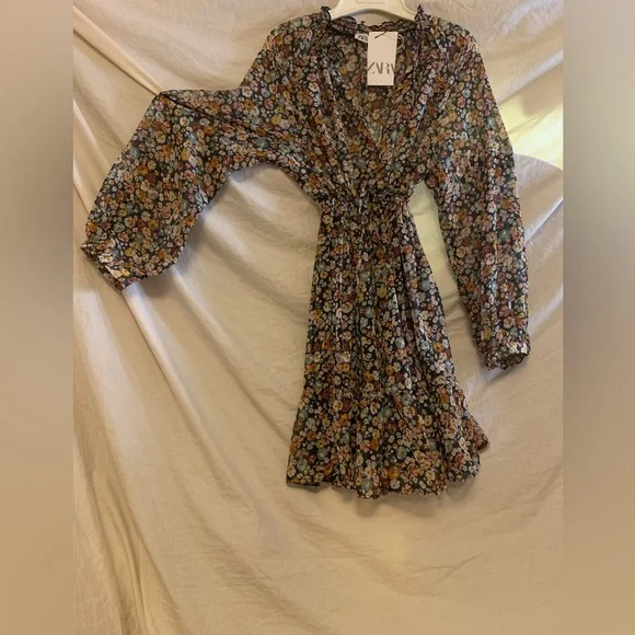 ✨NWT Zara Multicolor Floral Long Sleeve Tie Waist Button Front Ruffle Mini Dress - Picture 8 of 11